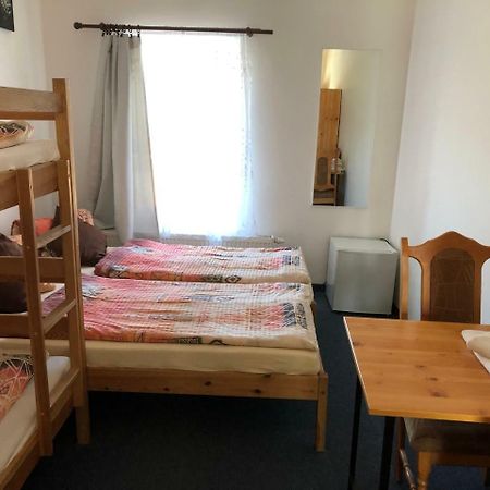 Hotel Zrcadlova Koza Turnov Zewnętrze zdjęcie