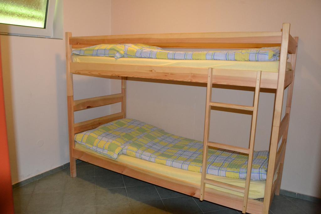 Hotel Zrcadlova Koza Turnov Zewnętrze zdjęcie