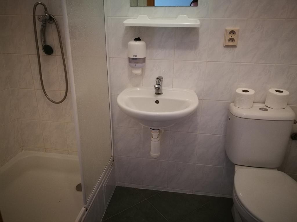 Hotel Zrcadlova Koza Turnov Zewnętrze zdjęcie